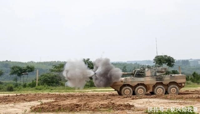 开全|火力开全,11式轮式装甲突击车发射美图来袭