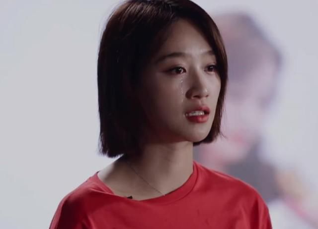  真实|都是“打脸”，万茜机智挽尊，宁静反应真实，蓝盈莹落泪抓狂