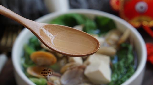  倒入|立秋后这菜2块钱一把，熬汤特鲜美，清热祛燥，这个秋天都精神