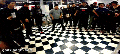 姑娘|GIF搞笑趣图: 日本最清纯的姑娘, 请问你看到她对她还有仇恨吗?