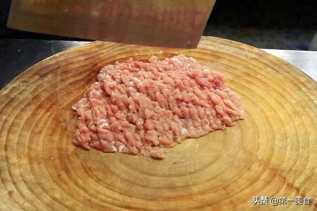  道菜|三伏天、我家就爱这道菜！简单一炒、脆爽入味促食欲，一盘吃不够