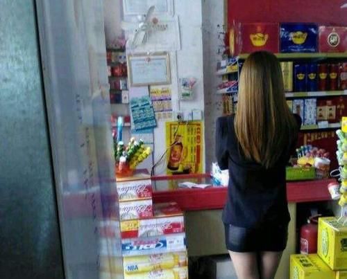  被判|醉酒男子当着超市老板面亲吻老板娘骂老板被捅30刀，老板被判无期