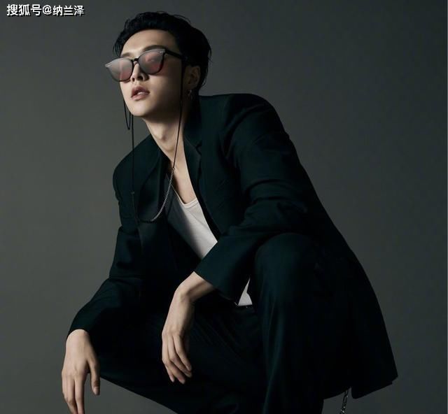  消费|张艺兴和王一博被消费的小细节，两团队集体抱暖，节目组真会玩