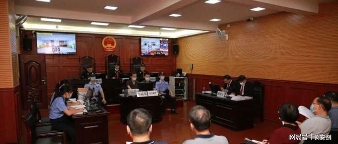 一审|持刀砍伤多名师生,一审死刑!