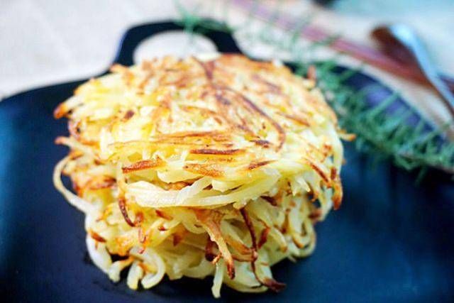  入锅|这种可口小饼，备菜过程不用切，拌一拌就能入锅煎