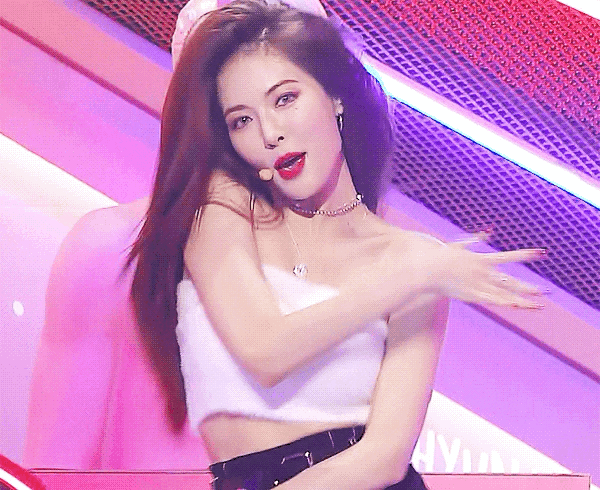  舞台|美人计 | 姐姐们的表情管理是这样练出来的？