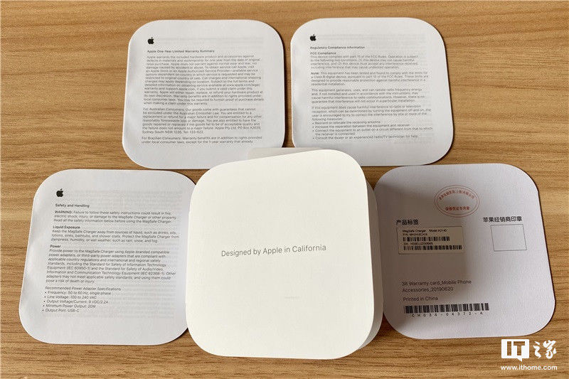 充电器|＂苹果 MagSafe 充电器＂第一时间开箱与简评