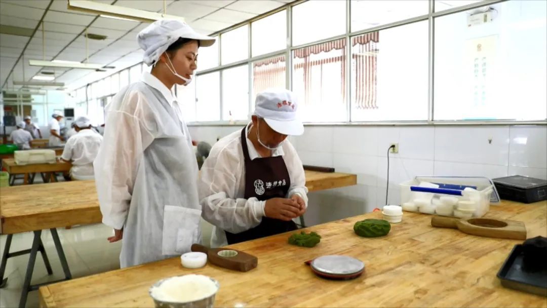 缺斤短两|分量少了？余杭知名品牌，被爆料“缺斤短两”！网友却一致点赞......