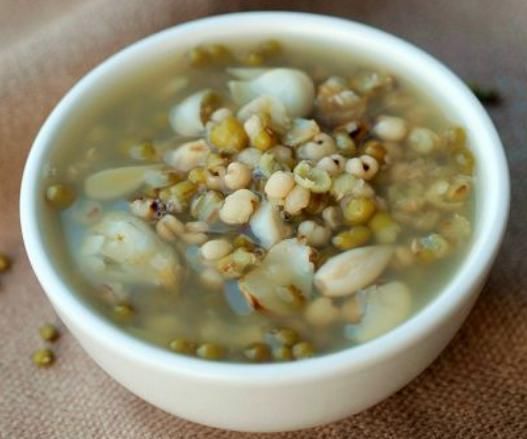  外行|煮绿豆时，直接用水煮是“外行”！多做1步，煮5分钟个个开花