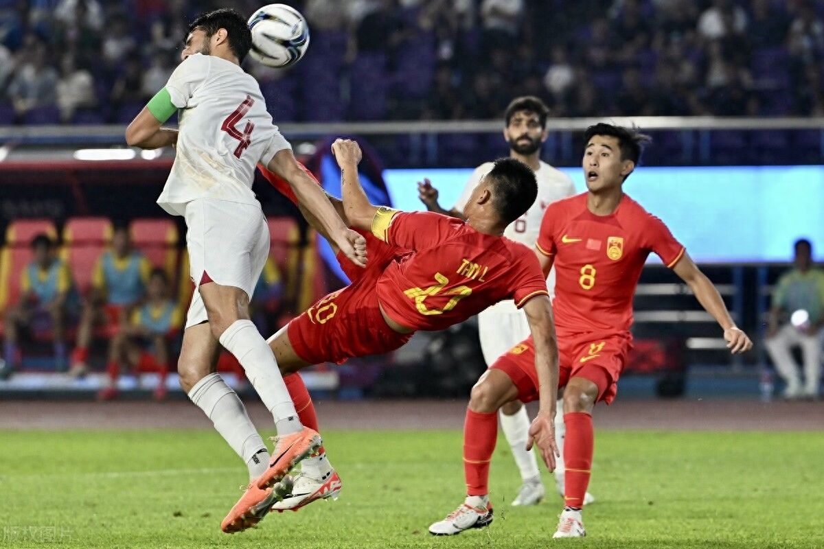 新加坡压哨跟国足世预赛同组，曾让中国队吃尽苦头，未来成搅局者