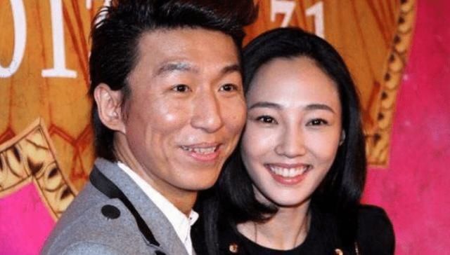  沦落|和妻子双双入狱，从歌坛巨星沦落成路人，现满头白发无人识