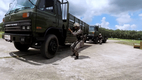  汽车兵|超燃！驻港部队汽车兵训练现场全程高能