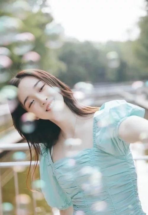  妨碍|不管你恋没恋爱，都不妨碍看别人谈恋爱！