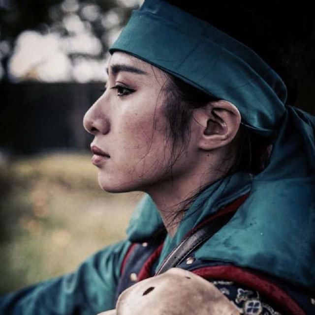  看得出来|2020CJ：玩国风这小姐姐是专业的！武装红妆样样精通，太飒了