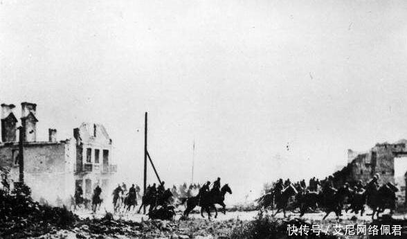 坦克|波兰骑兵冲锋德军坦克?其实这是二战中,各参战国别有用心的宣传