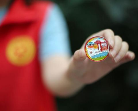 陆港|用“志愿红”点亮文明陆港底色