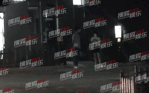  日报|娱乐日报|毛晓彤新恋情曝光？金晨汪汐潮再被拍？孟佳solo倒数第一？