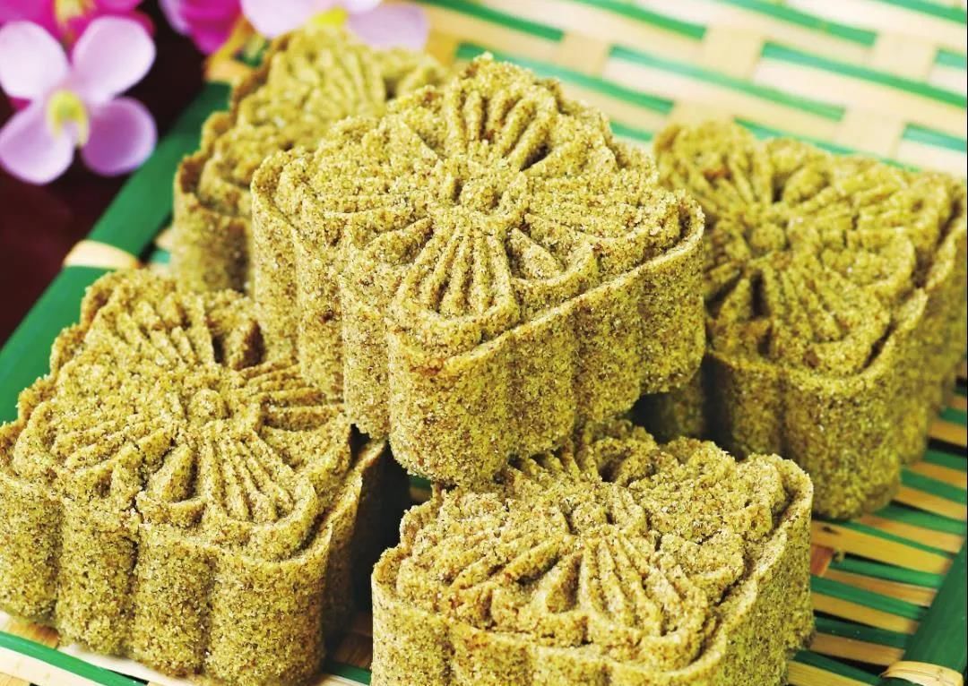  松软|不用烤箱做绿豆糕, 松软细腻, 清香解暑, 蒸熟就可以上桌