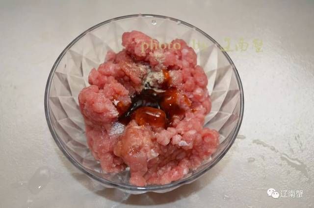  炒肉|西葫芦别再炒肉了，这样吃，上桌就被抢光！