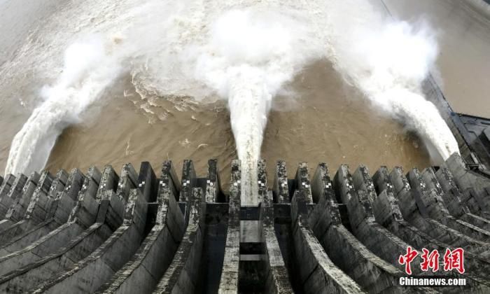  流量|三峡水库持续削减下泄流量 减轻长江中下游防洪压力