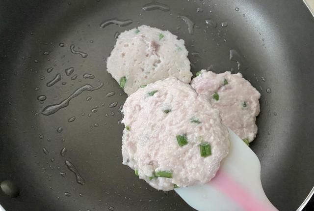  秋燥|秋季要常给娃吃这样应季食材，好吃不贵还营养，滋阴润肺防秋燥