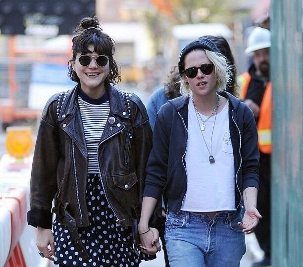  翻车|明星卖人设翻车有多严重？暮光女从热门女星沦为被人讨厌的演员