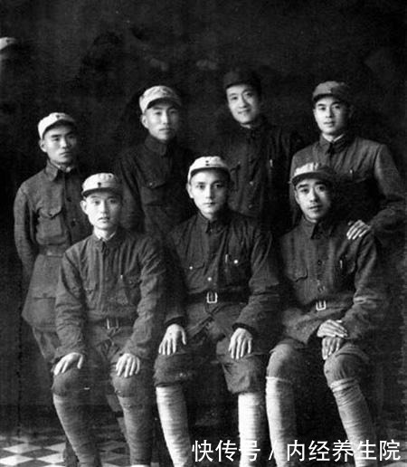 拥护共产党|梁兴初被抓,这位开国少将上报罗荣桓,罗荣桓立刻下令放人