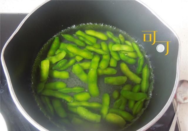  做法|糟卤毛豆，那个有了灵魂的毛豆，也许是夏天最好吃的做法