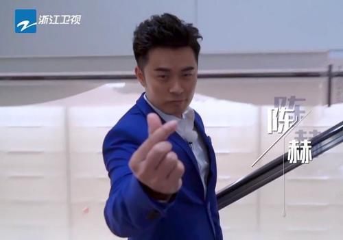  现身|《跑男》最感人一期，往季成员一一现身，场面一度失控