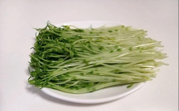 凉菜|秋天干燥,来点清脆爽口的凉菜降降火气,3元一大把的豌豆苗试试