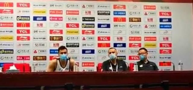  打疯|郭艾伦：吴前今天打疯了 从没见过他投这么多三分