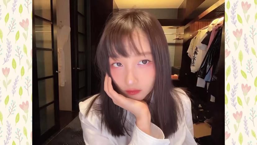  迷倒|关晓彤不理探班新闻，发视频继续做美妆，霸气臭脸风格迷倒粉丝