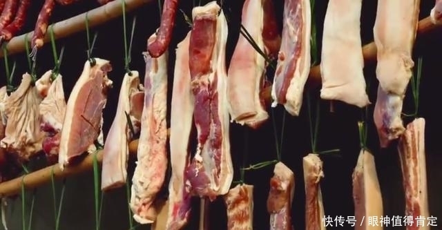 腊肉|李子柒教做“手工腊肉”,却意外曝光真实厨艺,网友:早该料到!