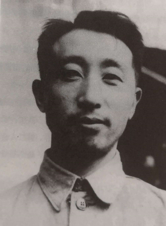 度过|人的一生，究竟应该怎样度过？《从延安出发——开国少将张学思夫人谢雪萍口述历史》后记