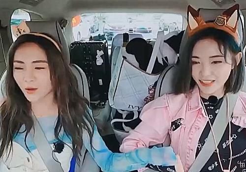  许佳琪|奇妙小森林下期：许佳琪和谢可寅被说能吃，俩人反应有趣，委屈了