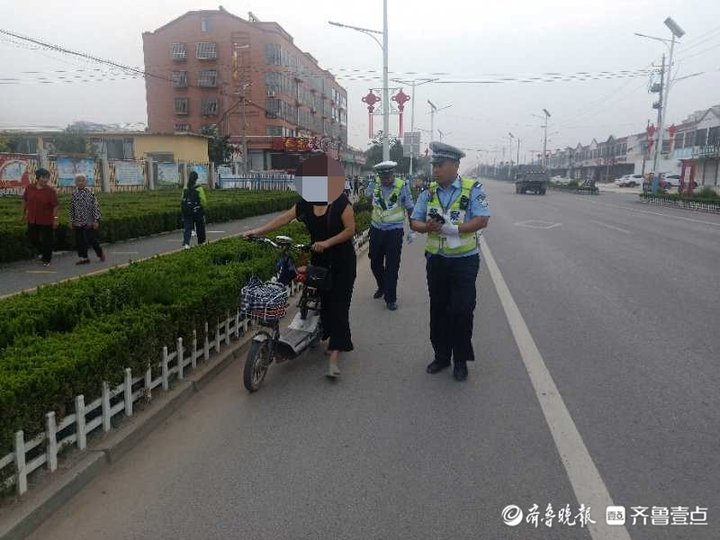 罚款|罚款20元,泰城开出首张未悬挂电动自行车号牌罚单