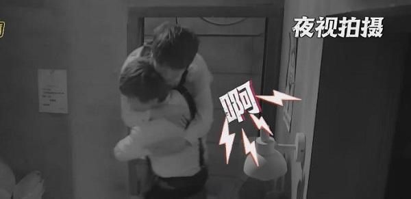  邓伦|最具男友力张国伟，面对恐怖挺身而出，公主抱杨幂、邓伦