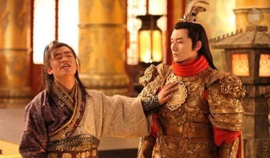 历史|他是一代名将，所用兵器重三百斤，他死后再无一人能使用！