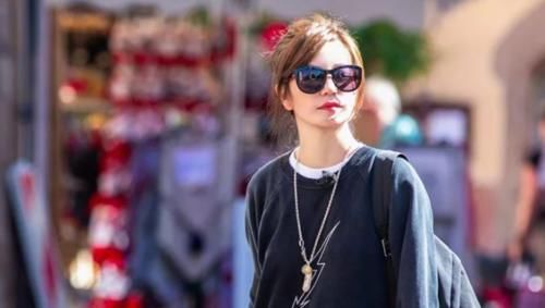  跟着|《中餐厅》公开道歉后，赵丽颖工作室跟着发布声明，这效率我佩服