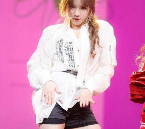  感到|宋雨琦背后的努力让人感到心酸，难怪她能成为跑男常驻嘉宾！