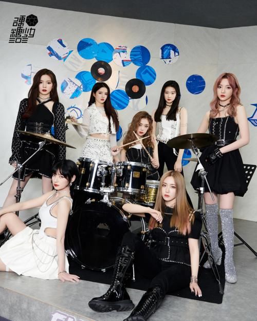  晚会|硬糖少女9月行程：晚会团综应接不暇，希林资源最好，全员仅4天假期