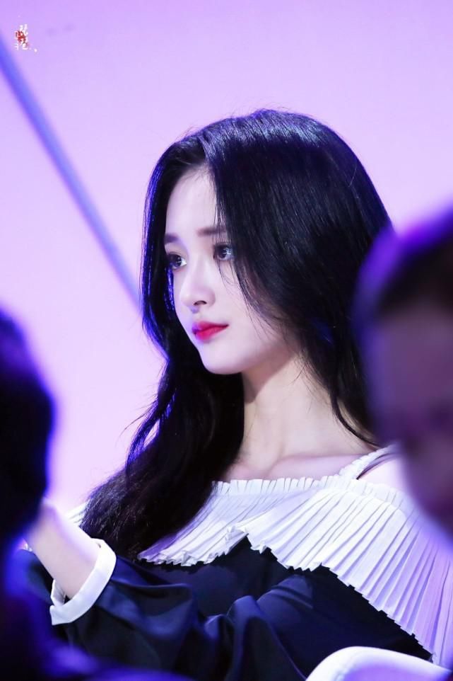  携手|内地版《想见你》将翻拍，陈立农周洁琼携手，是否能演绎经典