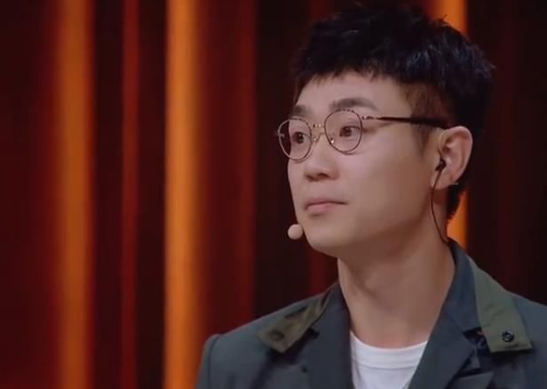  李诚儒|李诚儒质疑郭敬明，大鹏无脑站队，拍马屁也进不了郭敬明的男团