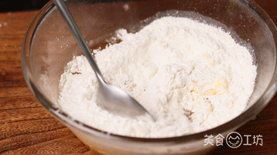 上瘾|这饼一吃就上瘾,后悔没早点做,比月饼还香