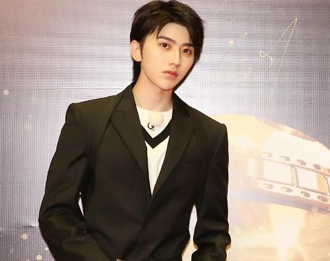  正式|尖叫之夜正式官宣，不仅有THE9和李汶翰，还有《青你2》导师