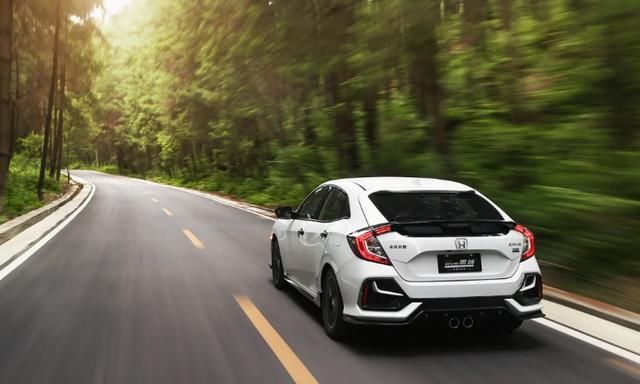  两厢|两厢思域终究还是来了！那些“信仰”的追随者们真的会买吗？