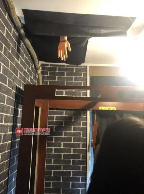  密室逃脱|南宁12岁男孩玩这种网红游戏，被吓坏住院！记者亲身体验后，当晚失眠