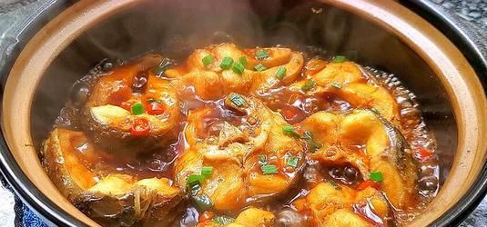 腥味|不管炖啥鱼,牢记这三招,鱼肉鲜嫩没腥味,很多人都还不知道