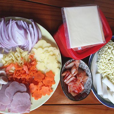  年糕|泡菜芝士年糕火锅