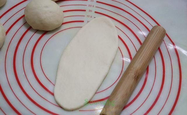  面包|烘焙9年，这个面包方子用了8年，蓬松香软不塌陷，最靠谱了!